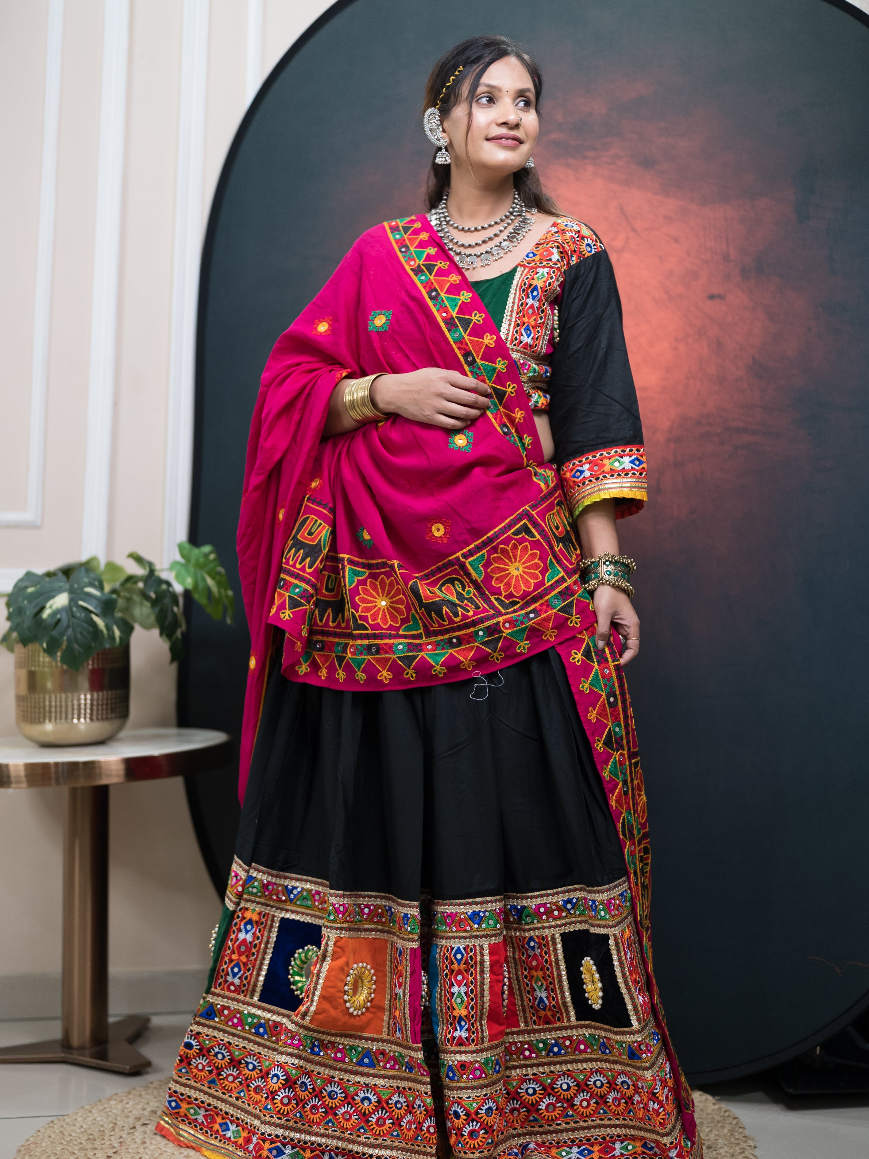 Navratri Royale Chaniya Choli Set